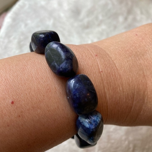 Bundle of 2 Natural Stones Blue Stretch Bracelets - Picture 2 of 3